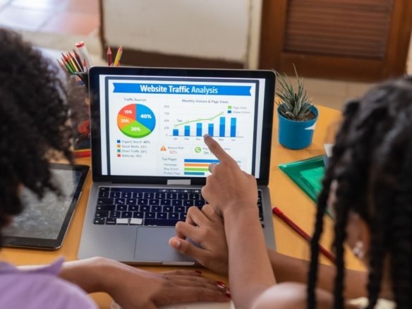 Hướng Dẫn Chọn Nguồn Traffic User Uy Tín Tại Việt Nam: Bí Quyết Đẩy Top Bền Vững